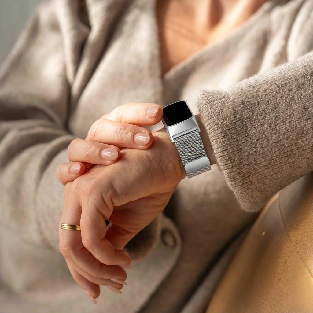 Fitbit Charge 5 Milanese Strap (Silver)