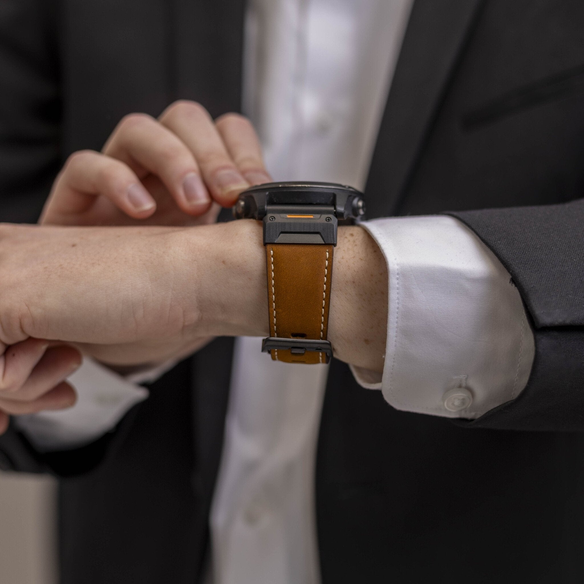 Garmin Instinct 3 - 50mm Genuine Leather Strap (Brown)