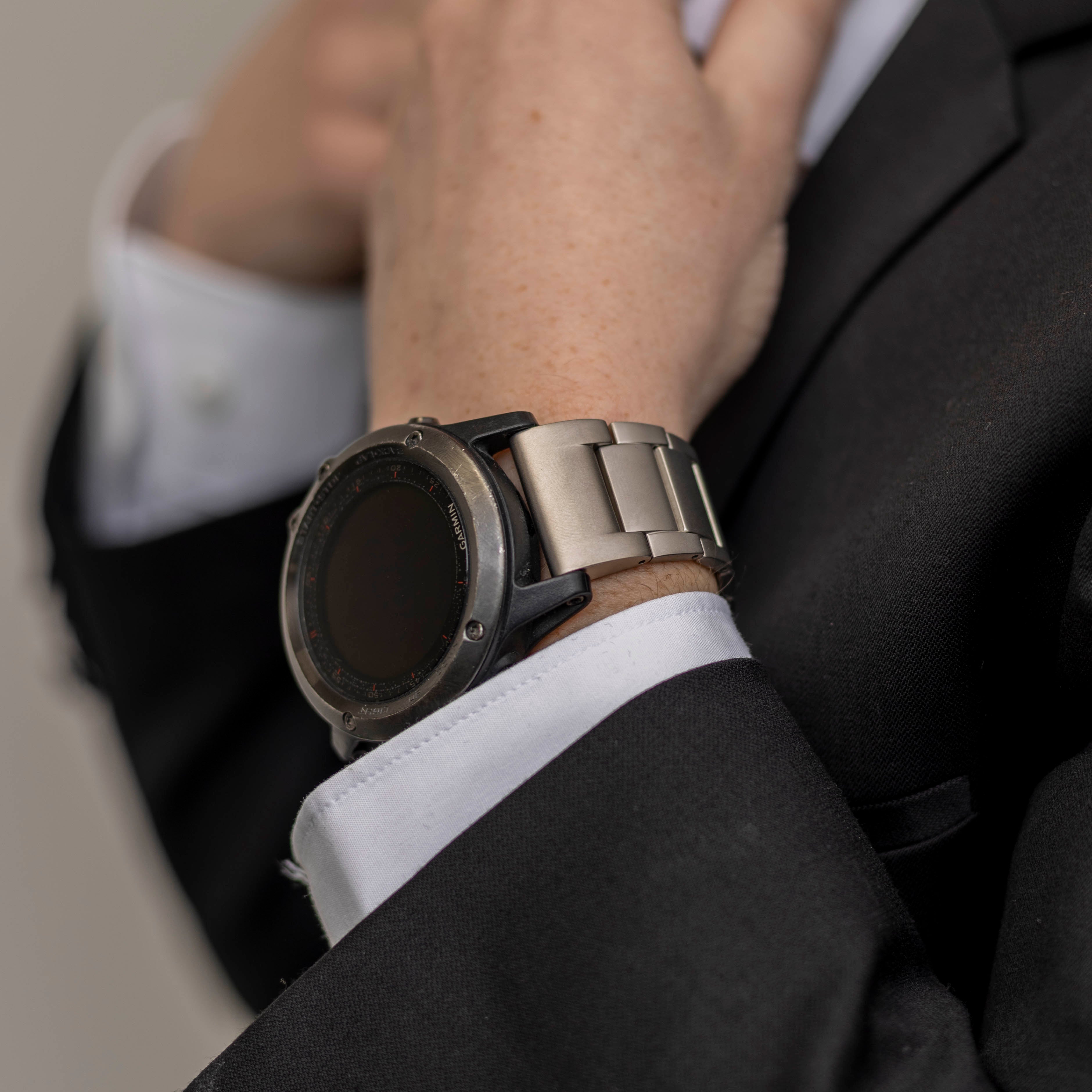 Garmin Epix Pro (Gen 2) 51mm Magnetic Titanium Strap (Titanium)