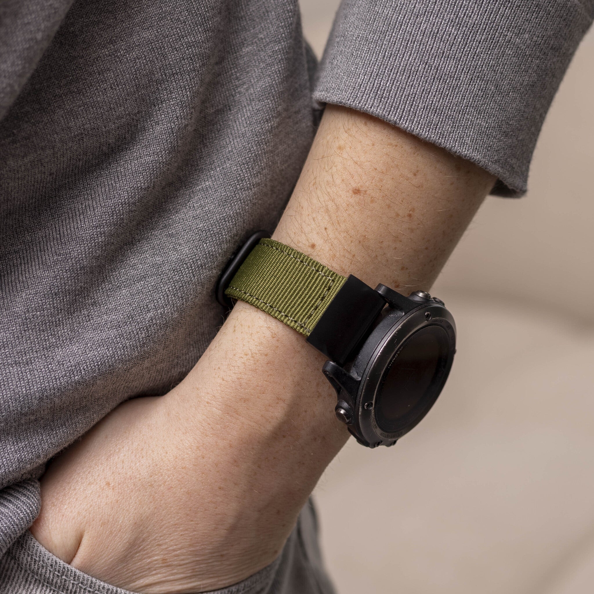 Garmin Fenix 5x/6x Nylon Strap with Buckle (Green)