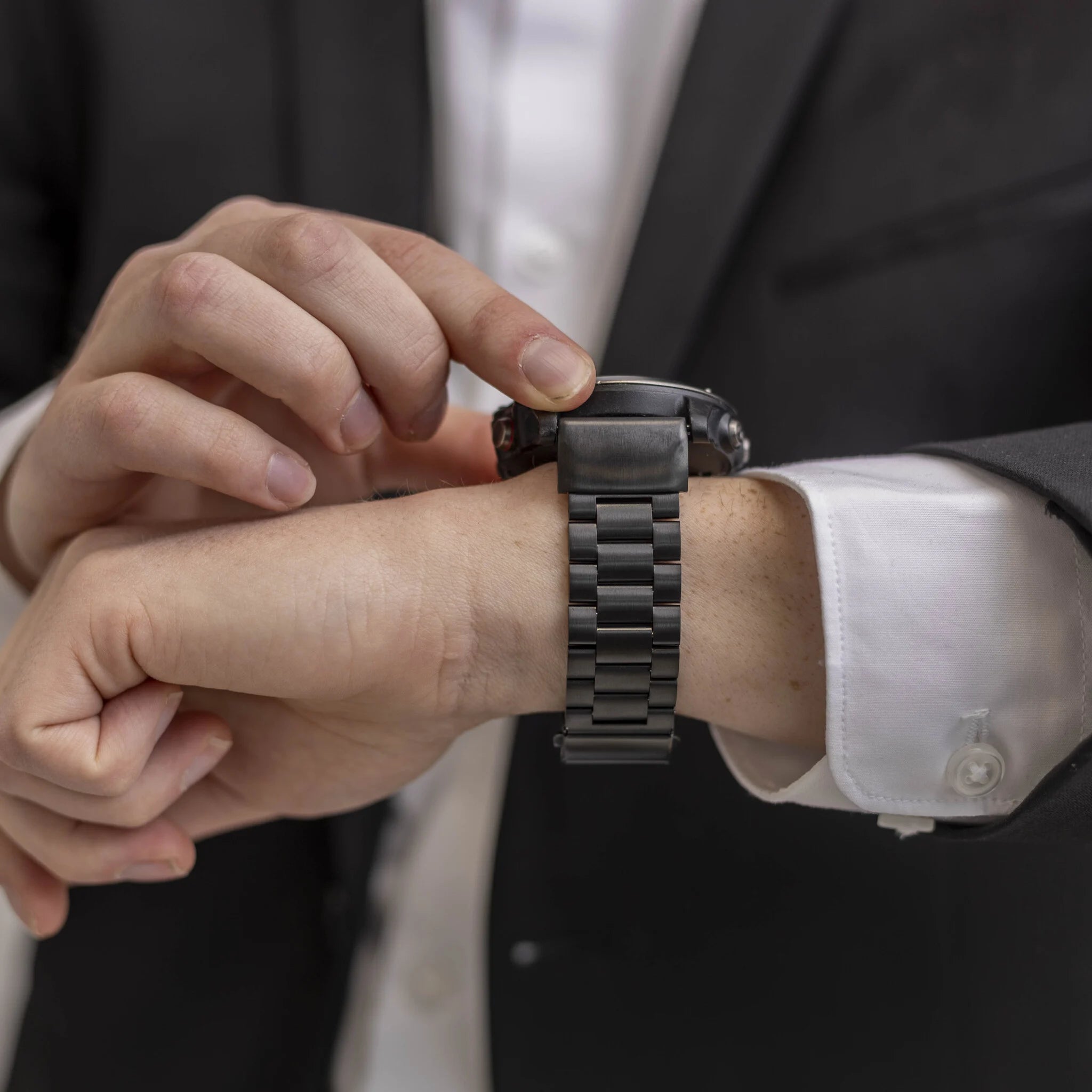 Garmin Forerunner 745 Steel Strap (Black)