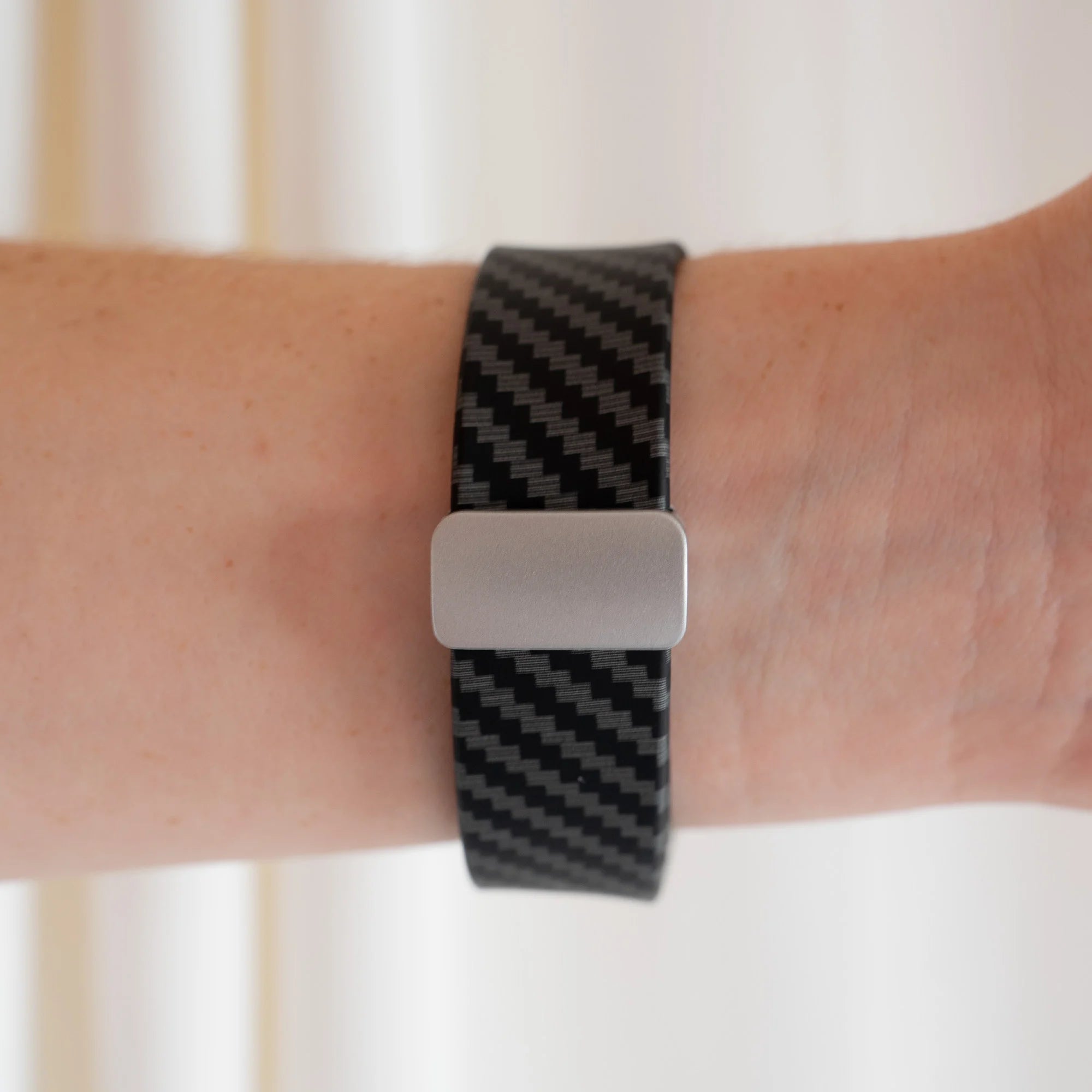 Carbon Fiber Samsung Galaxy Watch 5 40mm Magnetic Strap