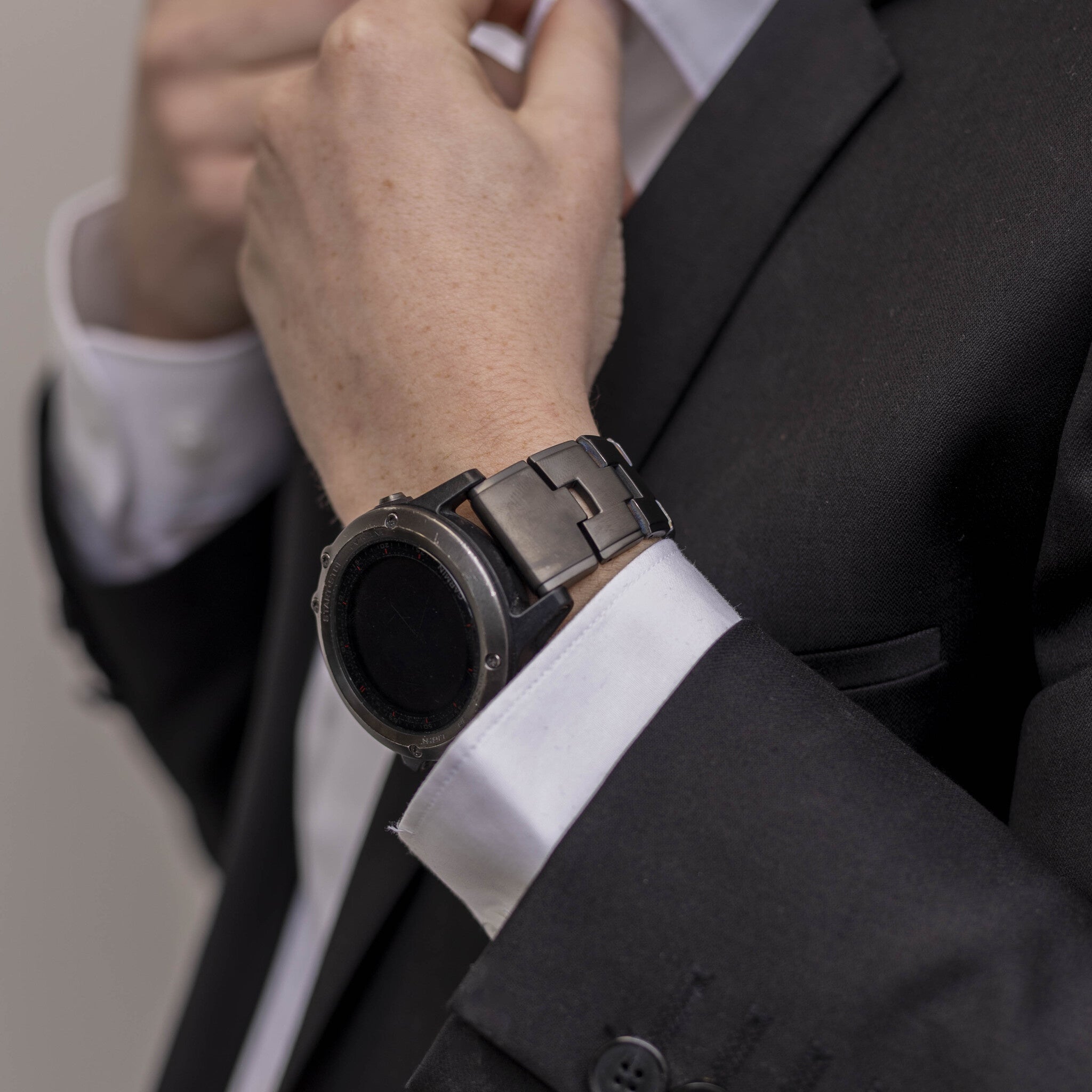 Garmin Fenix 7 Titanium Strap (Graphite)