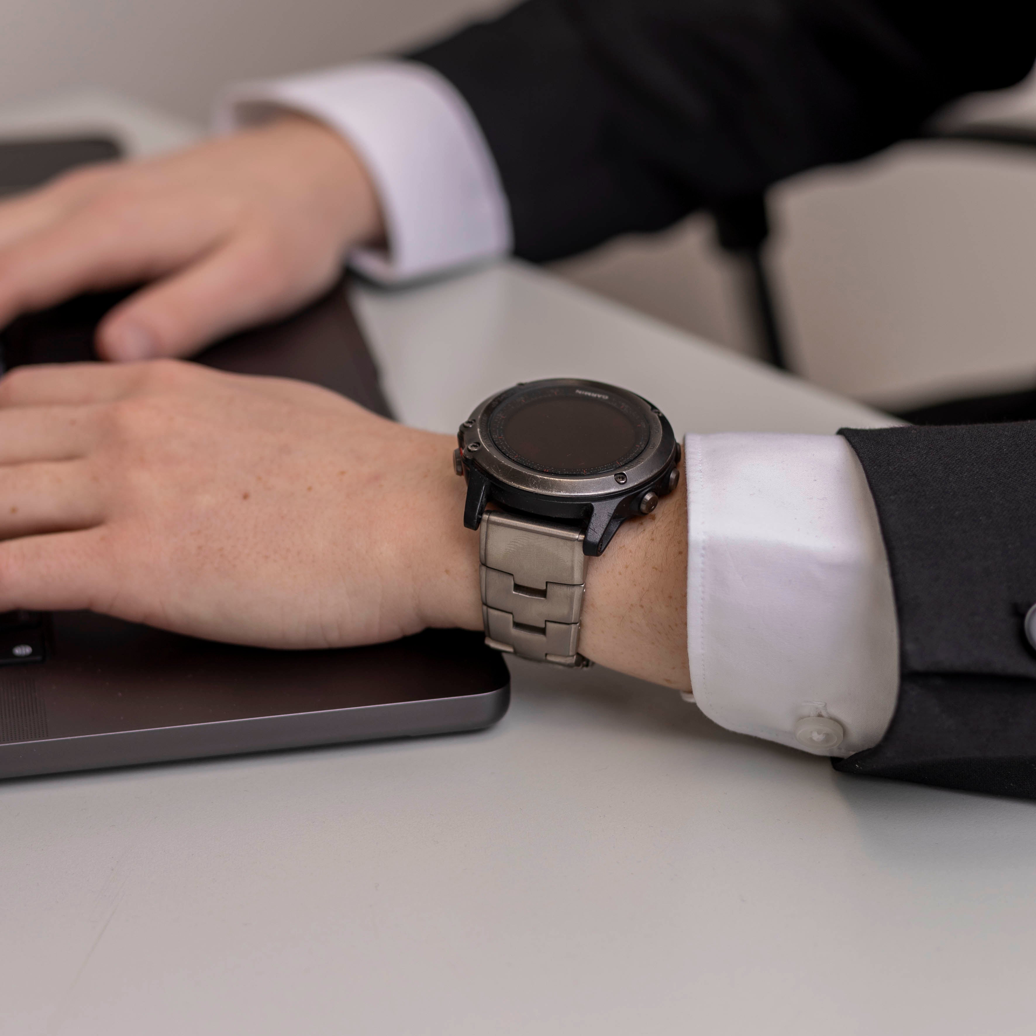 Garmin Epix Pro (Gen 2) 51mm Titanium Strap (Silver)