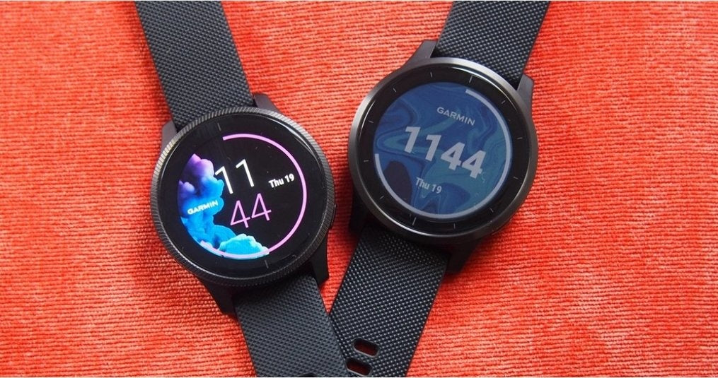 Garmin Venu  vs Vivoactive 4