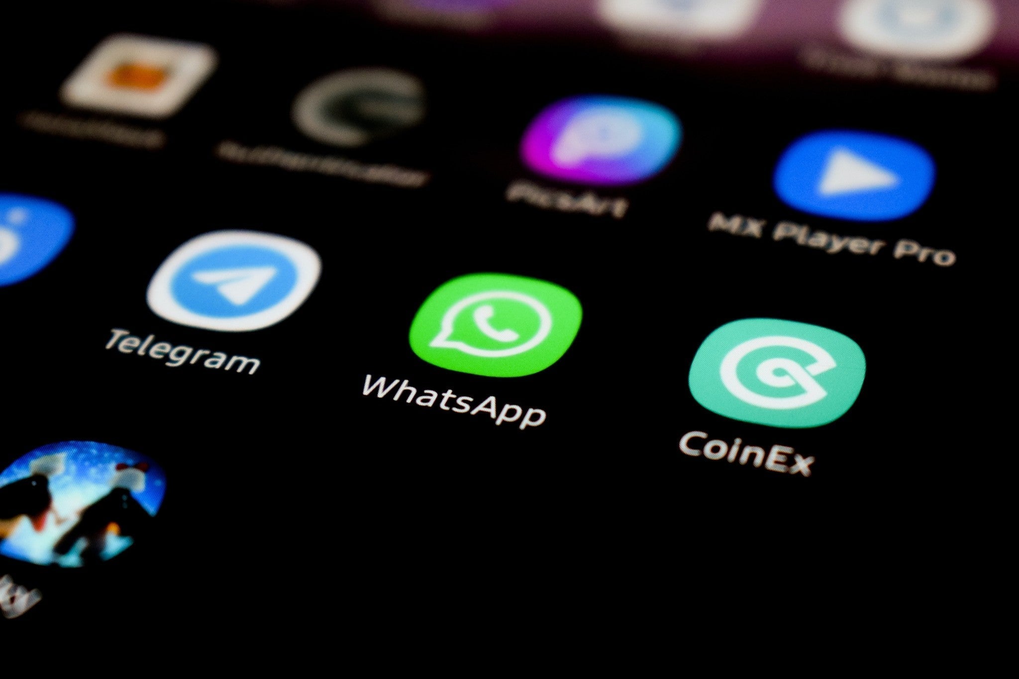 Hoe gebruik je WhatsApp op Samsung Galaxy Watch 4?