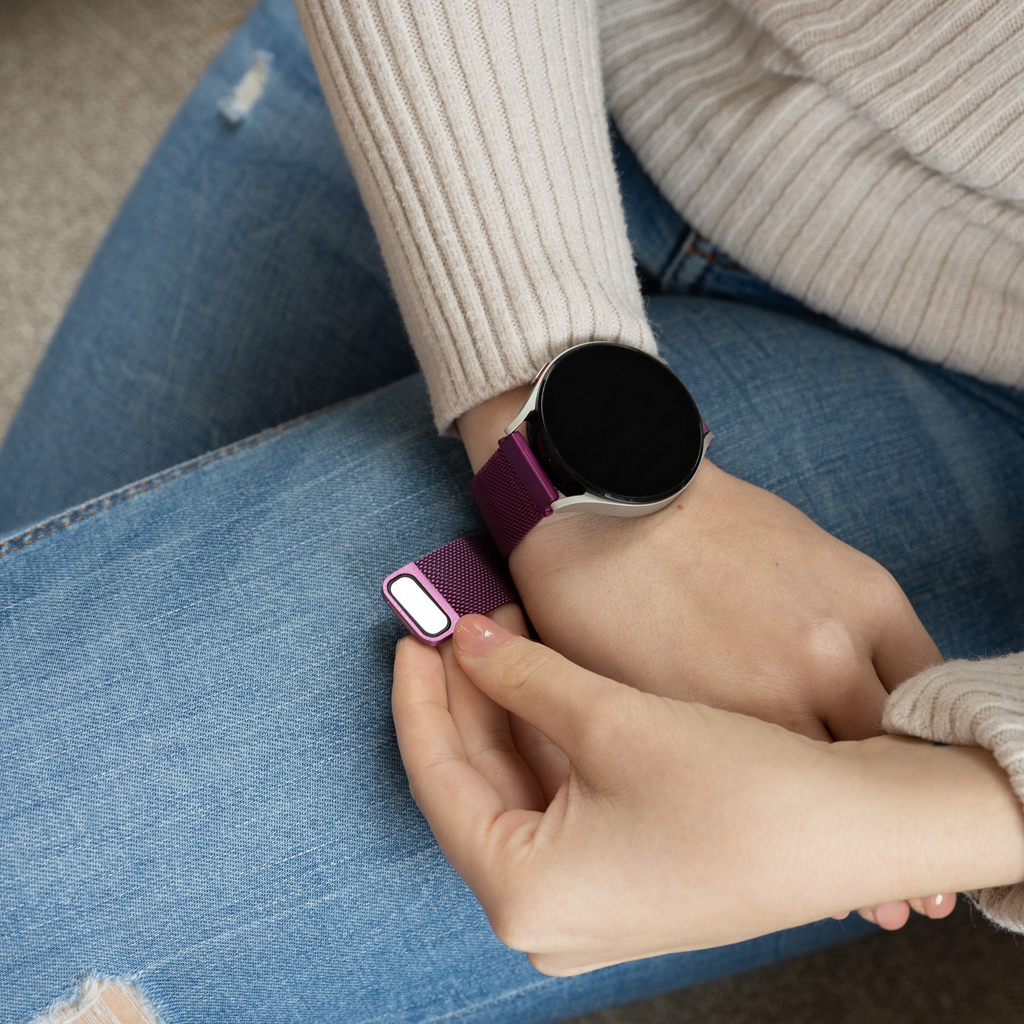 Samsung Galaxy Watch 6 Classic 47mm Milanese Strap (Purple)