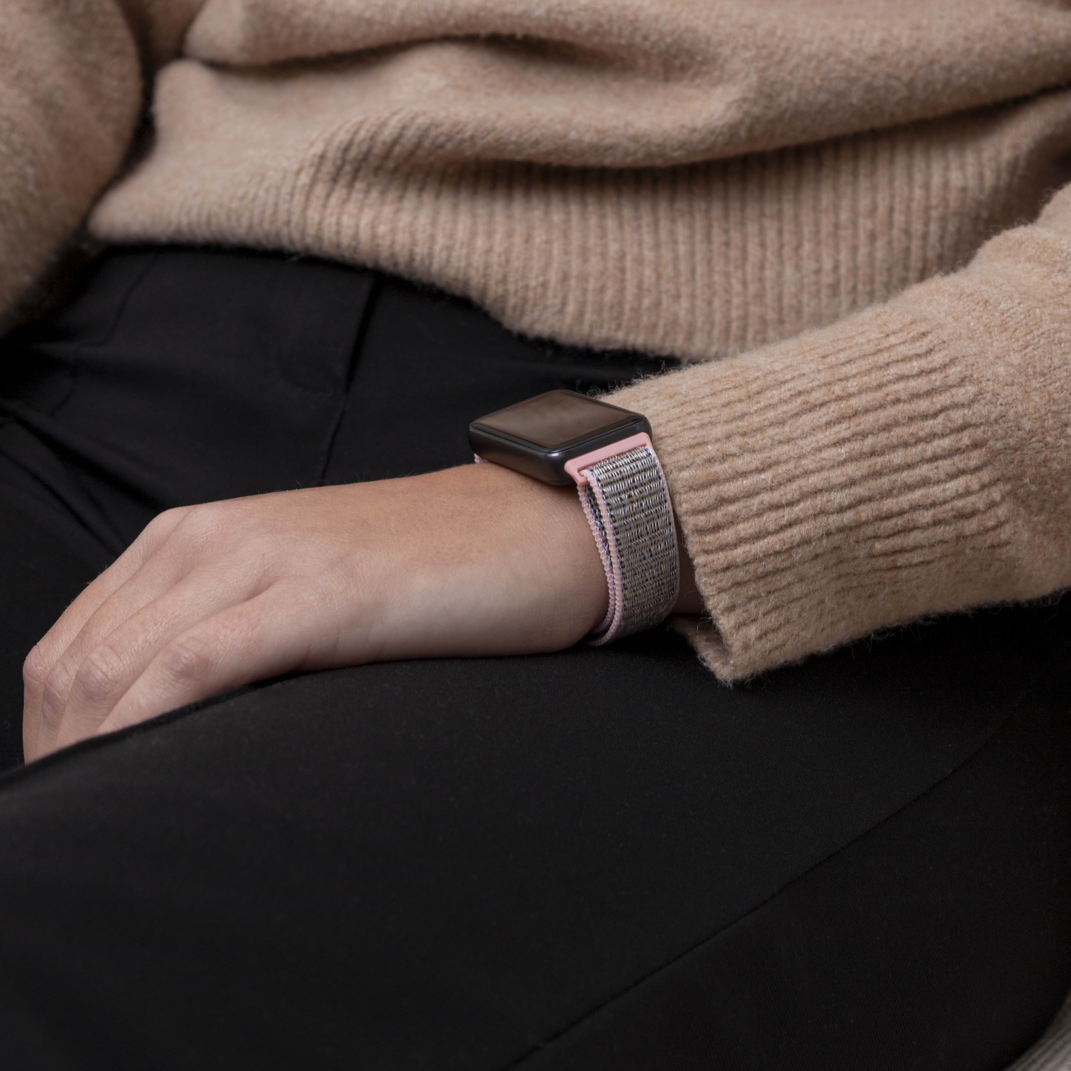 Huawei Band 10 Nylon Strap (Pink)