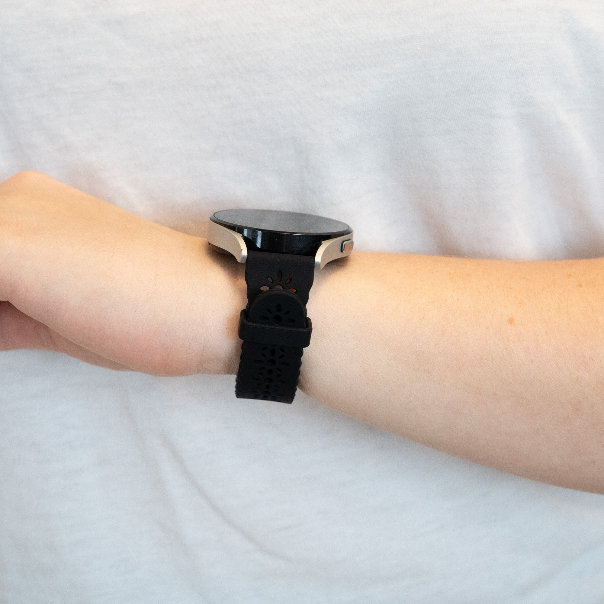 Bandz Coros Apex 2 Patterned Silicone Strap (Black)