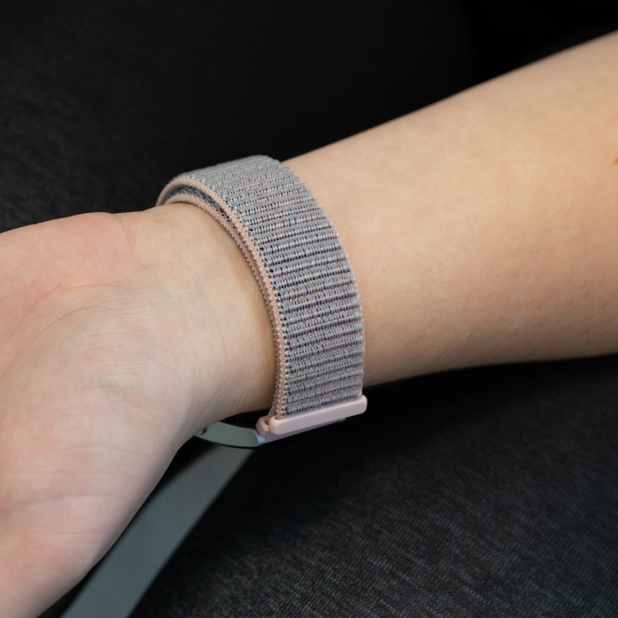 Bandz Garmin Vivomove Luxe Nylon Loop Strap (Pink)