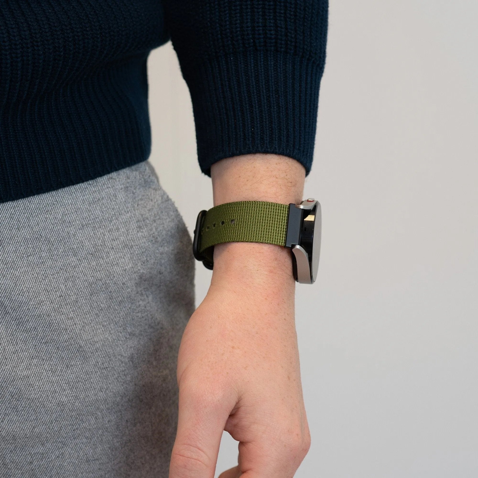 Bandz Coros Apex 42mm Nylon Strap with Buckle (Green)