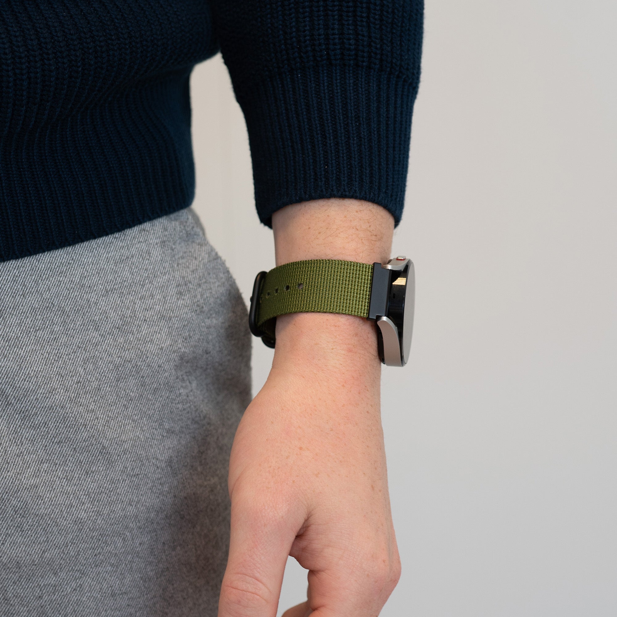 Bandz Amazfit Active 2 Buckled Nylon Strap (Green)