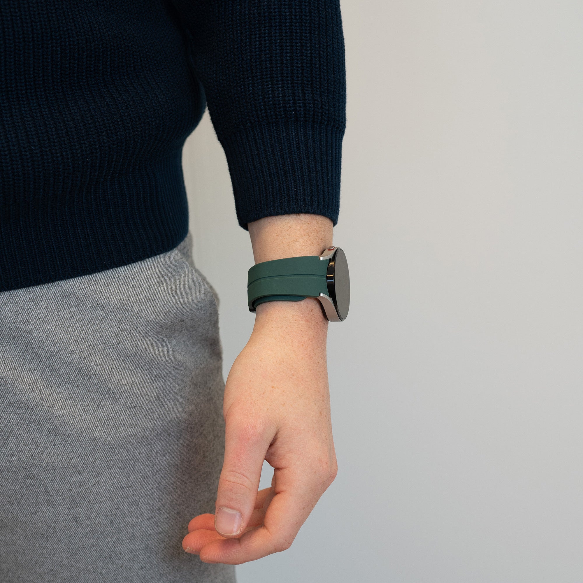 Bandz Samsung Galaxy Watch 5 Pro Silicone Strap with D-Buckle (Dark Green)