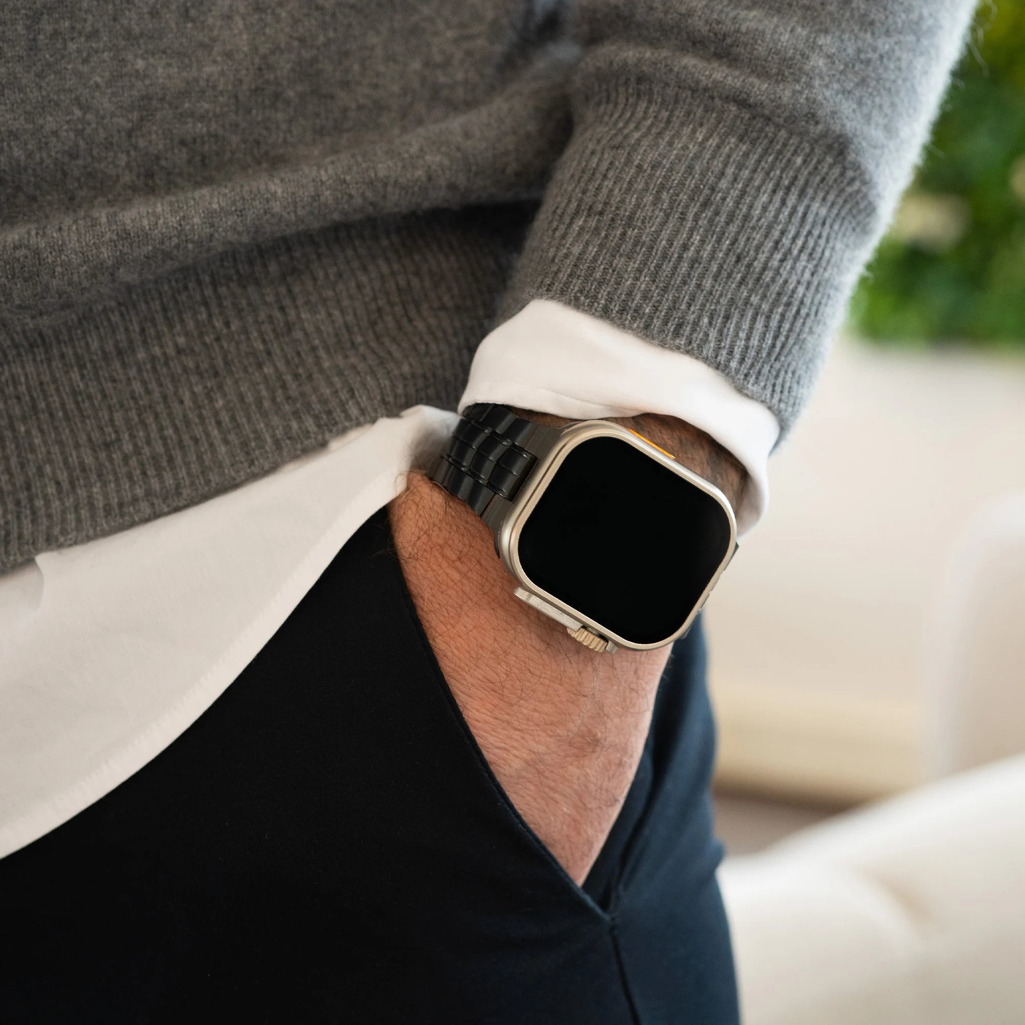 Bandz Apple Watch Titanium Strap 'Supreme' (Black)