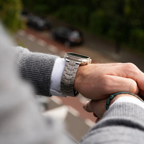 Bandz Apple Watch Ultra Titanium Strap 'Supreme' (Titanium)