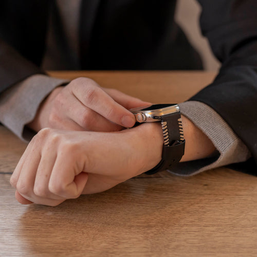 Apple Watch Stitched Leather Strap (Black)