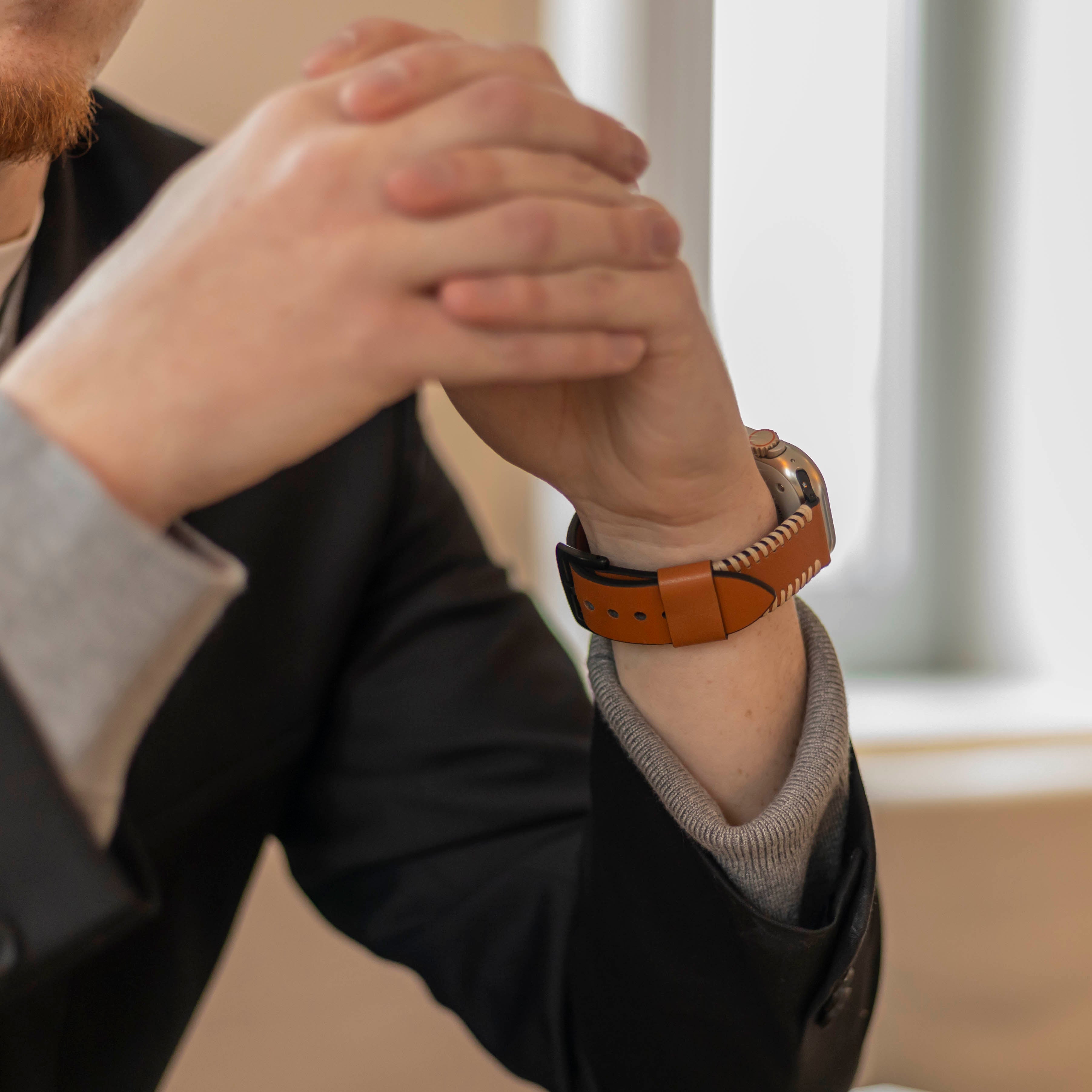 Apple Watch Stitched Leather Strap (Brown)