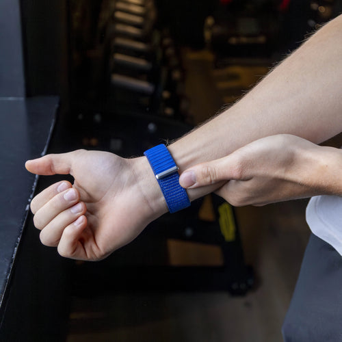Strap-it Apple Watch Wave Nylon Strap (Royal Blue)