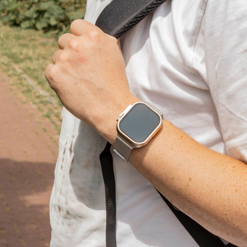 Apple Watch Ultra Milanese Strap (Champagne)