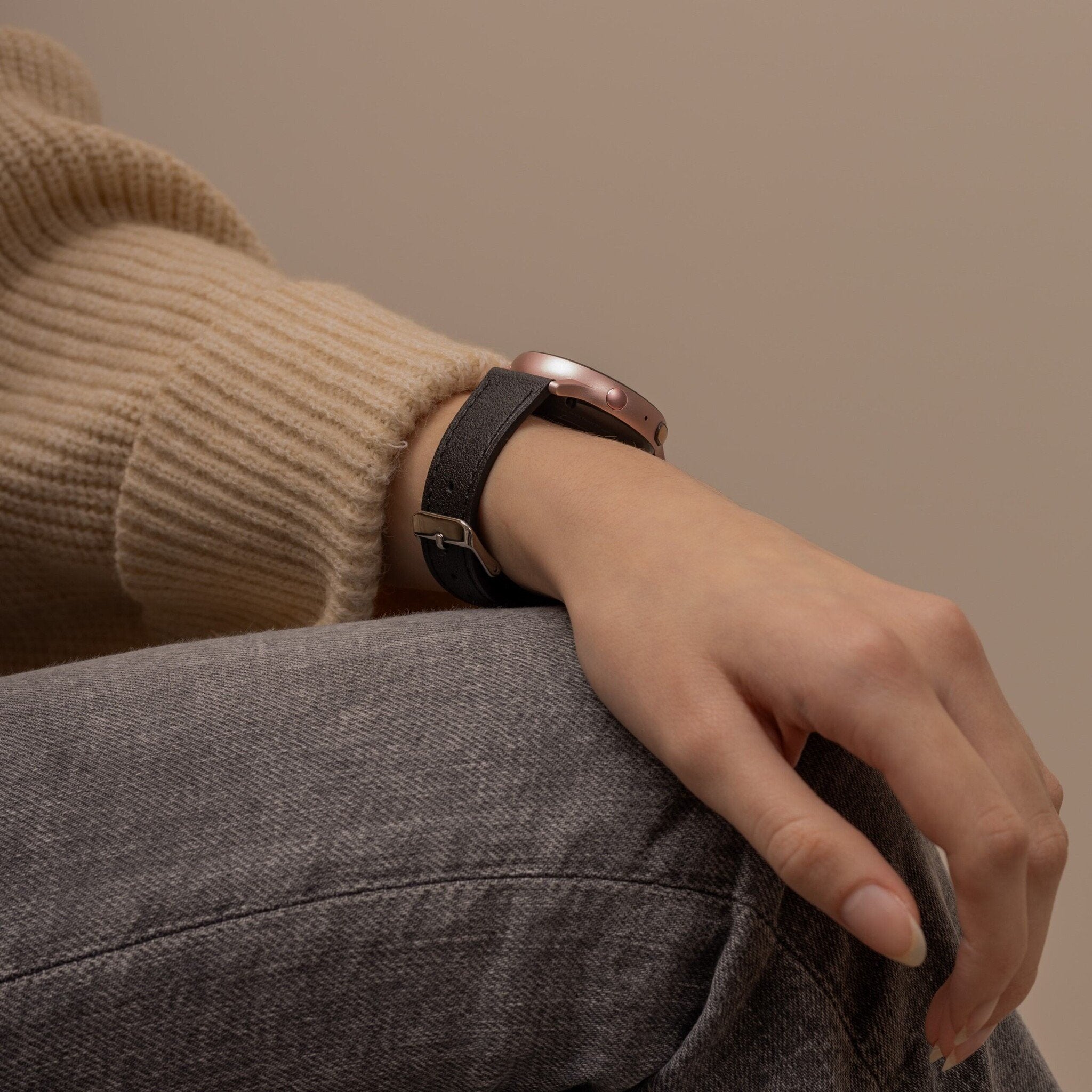 Polar Unite Modern Leather Strap (Black)