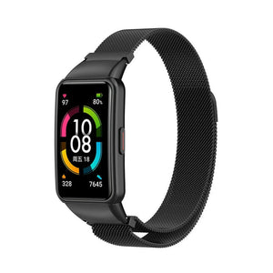 Milanese Strap, black, on a watch, 3/4 front view