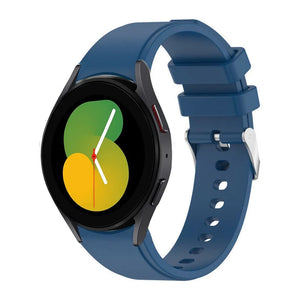 Silicone Strap 'Perfect Fit', blue, on a watch, 3/4 front view