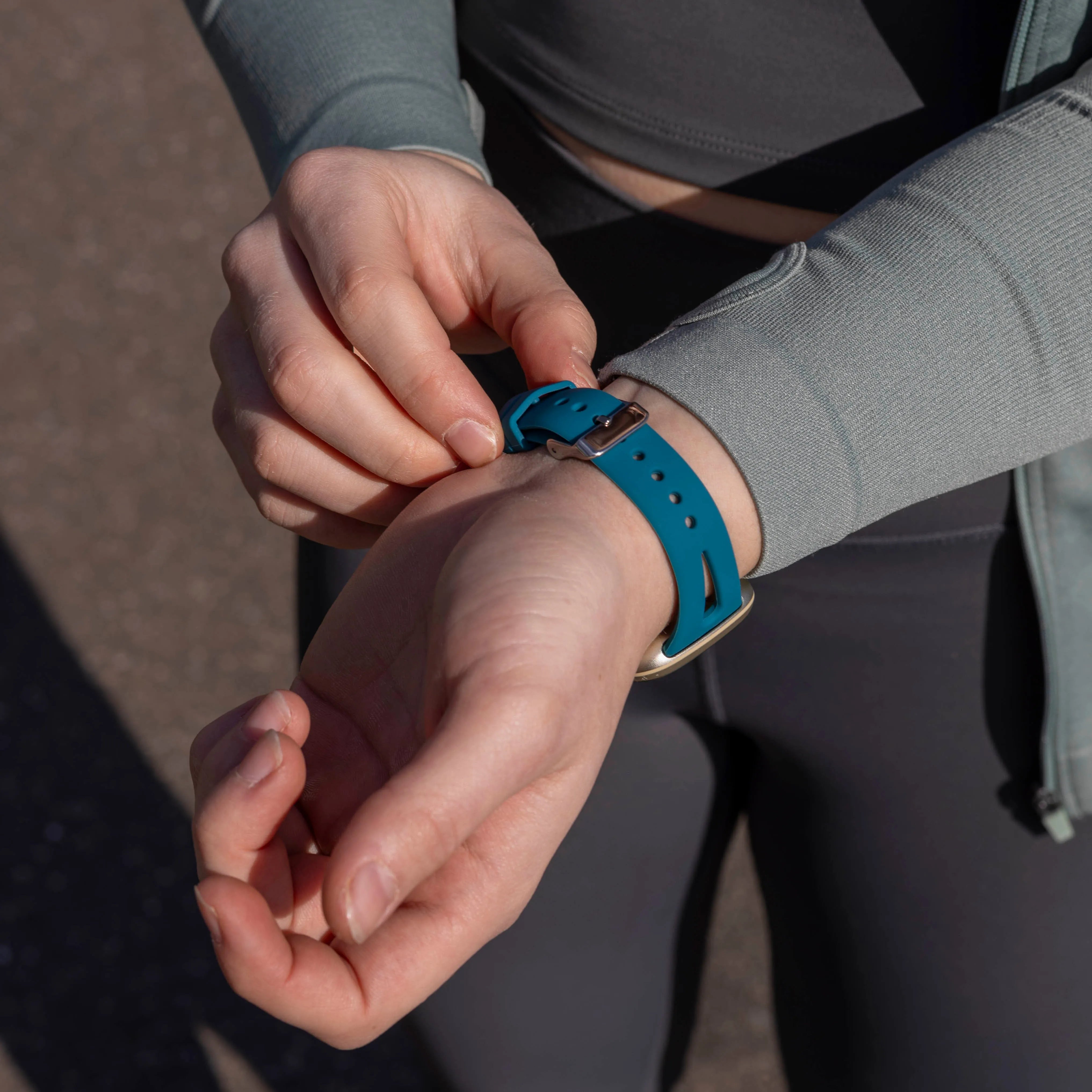 Fitbit Sense Silicone Strap Deluxe (Green-Blue)
