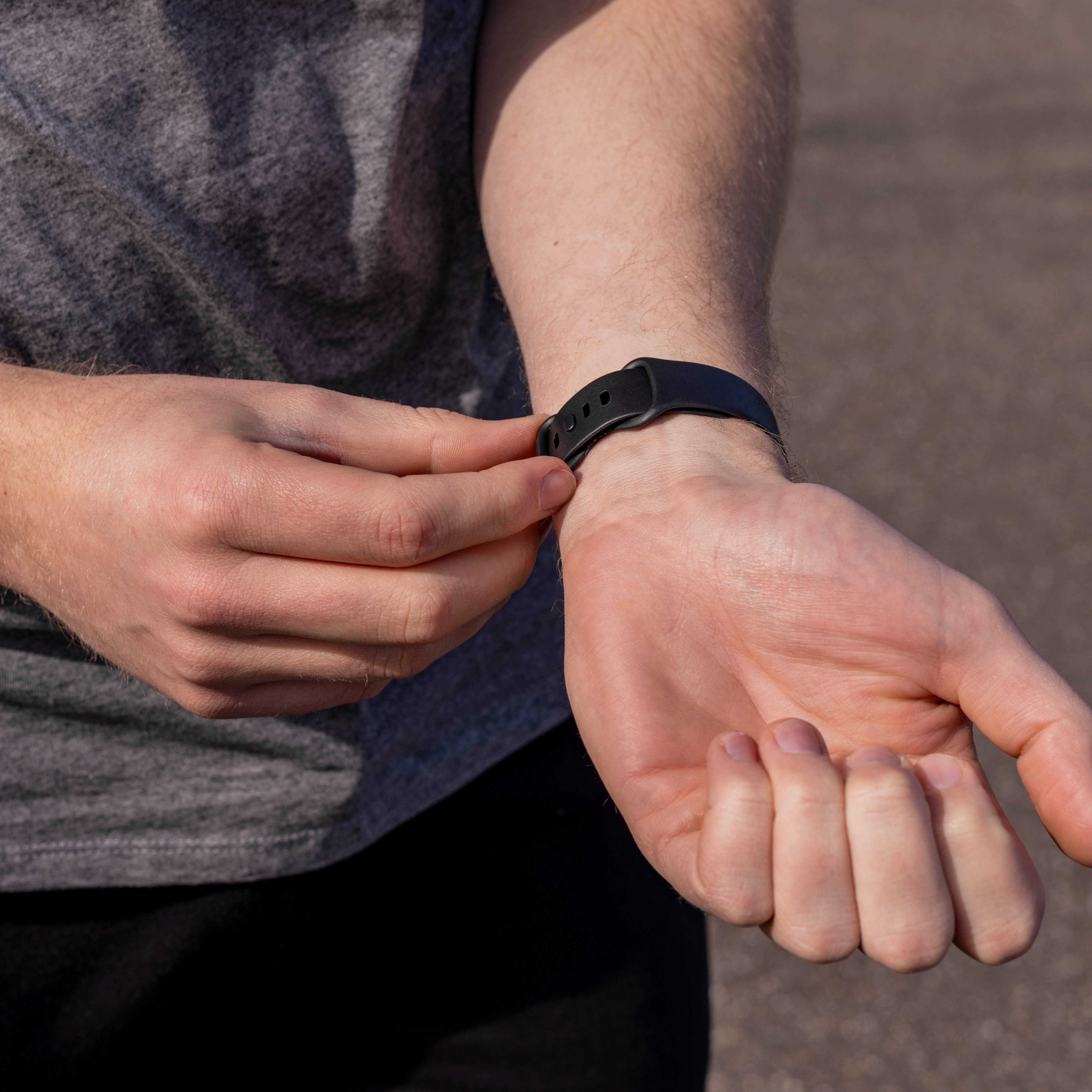 Fitbit Versa 3 Silicone Strap Classic (Black)