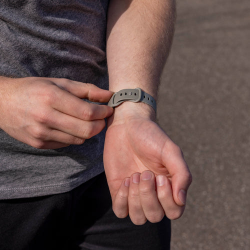 Fitbit Versa 4 Silicone Strap Classic (Grey)