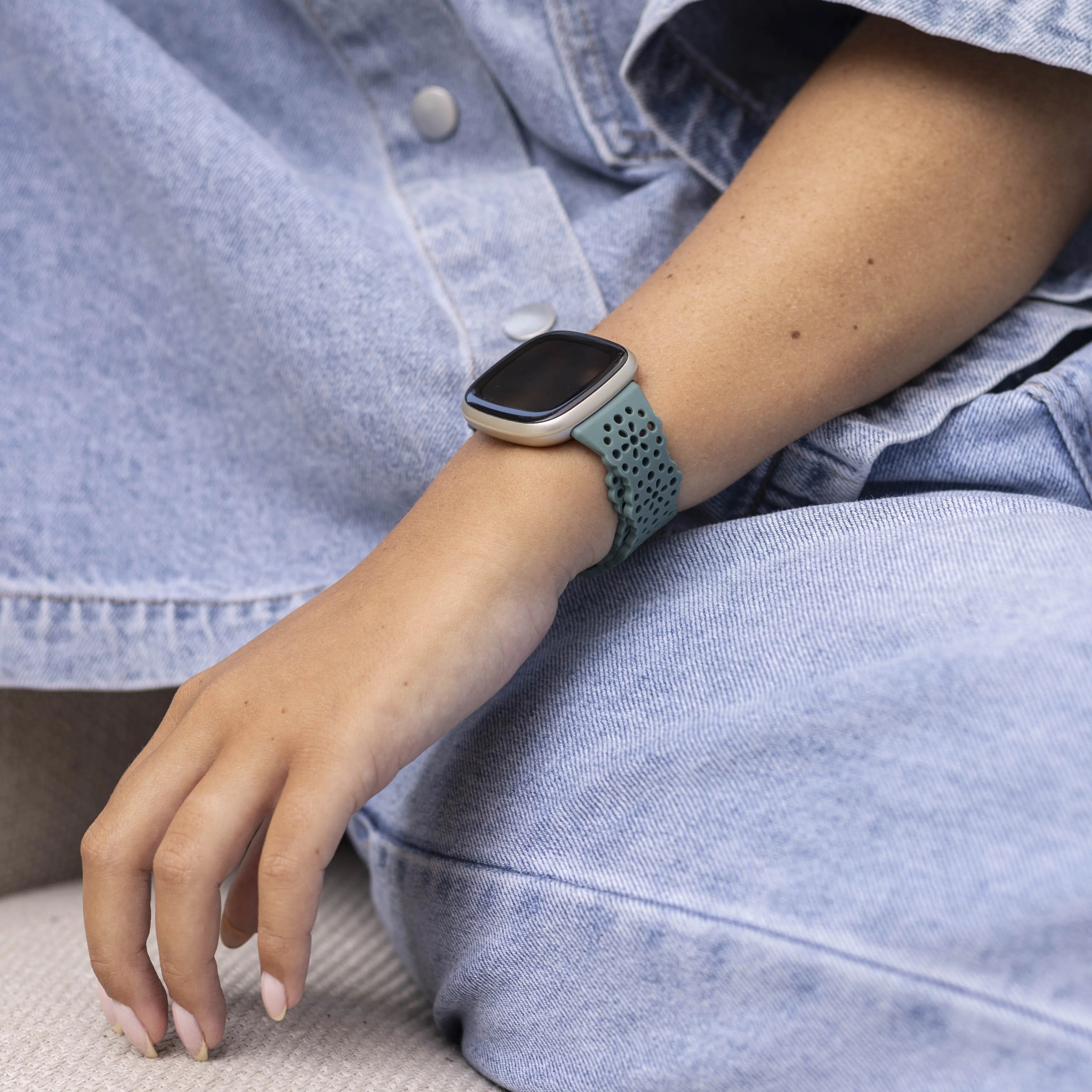 Fitbit Versa 3 Silicone Strap with Pattern (Green)