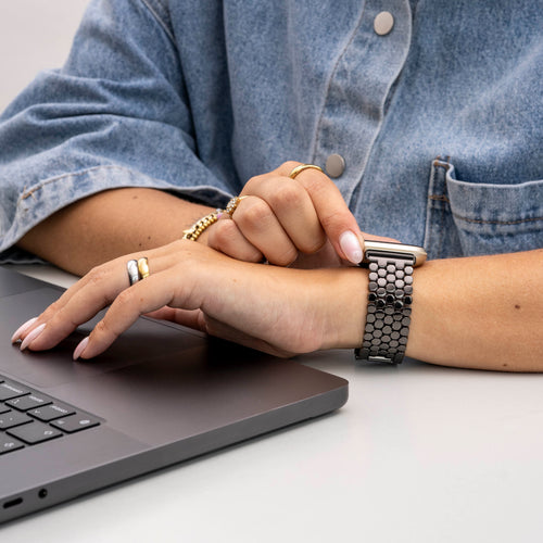 Fitbit Versa 3 Steel Strap Hexagons (Black)