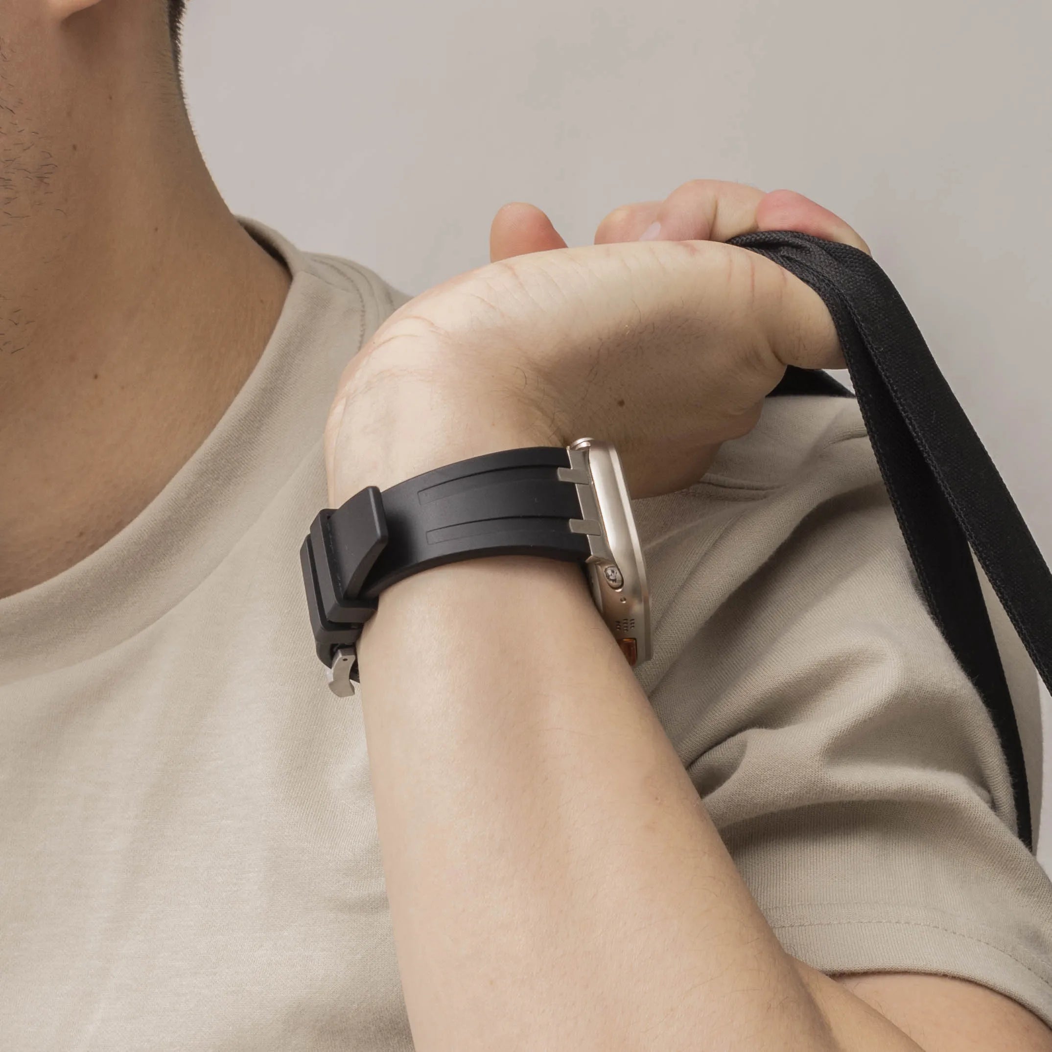 Apple Watch Luxury Liquid Silicone Strap (Black/Silver)