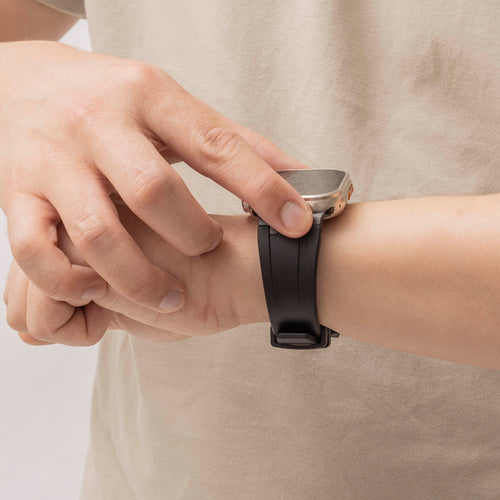 Bandz Apple Watch Silicone Strap 'Luxe Liquid' (Black With Black)