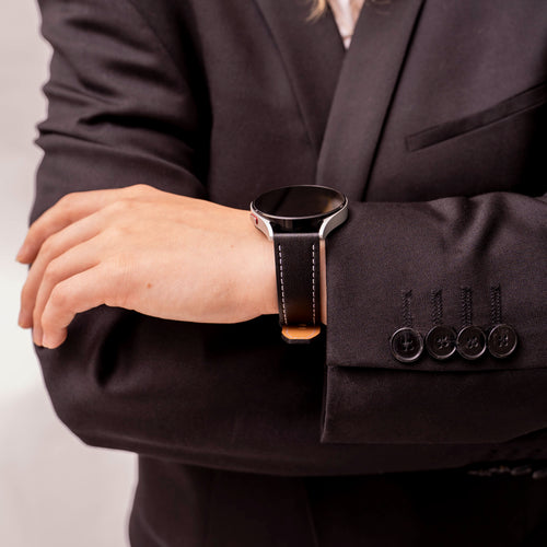 Samsung Galaxy Watch 6 - 44mm 'One Push' Leather Strap (Black)