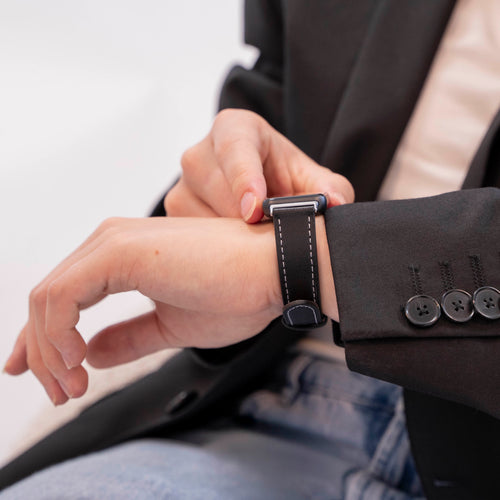 Samsung Galaxy Fit 3 Leather Strap (Black)