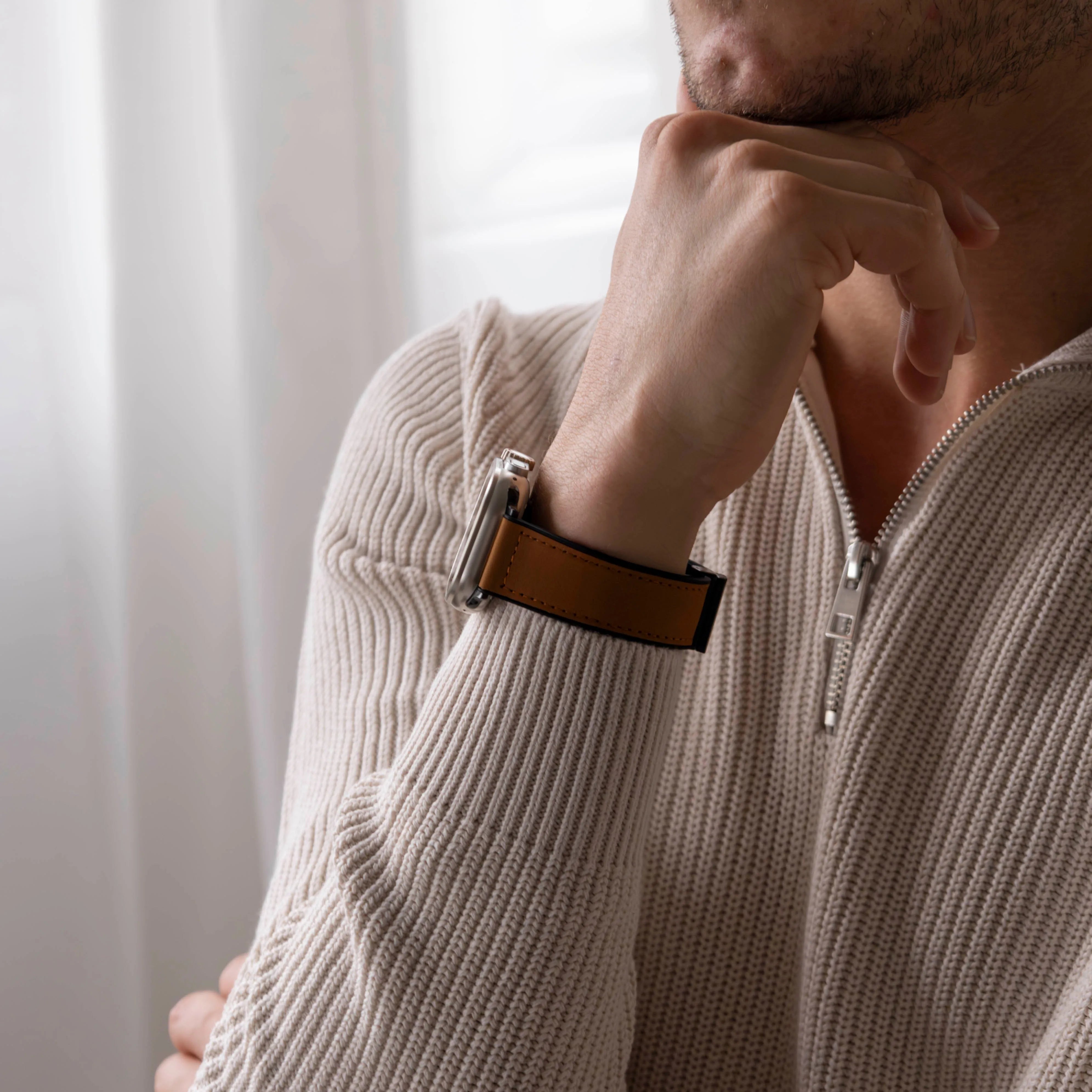 Apple Watch D-Buckle Leather Strap (Light Brown)