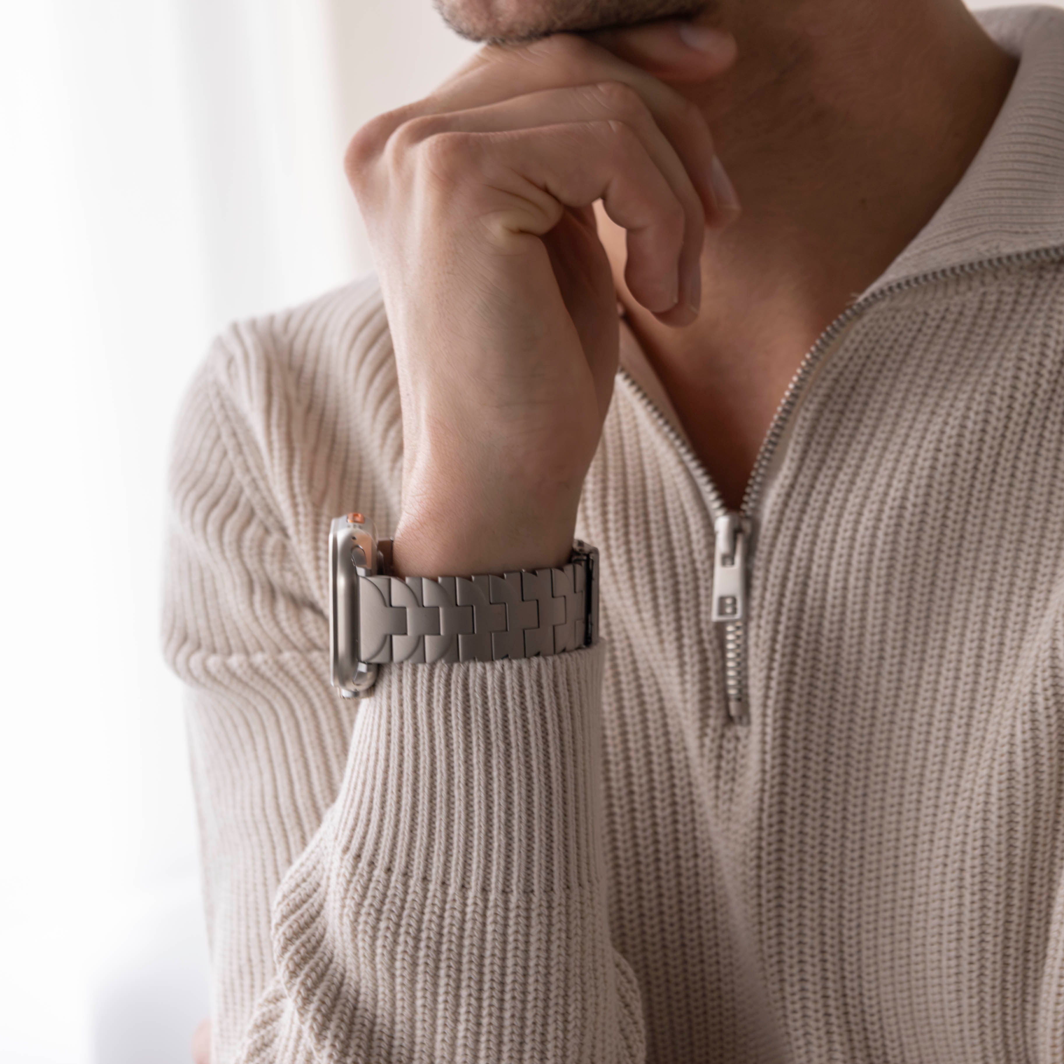 Apple Watch Butterfly Titanium Strap (Titanium)