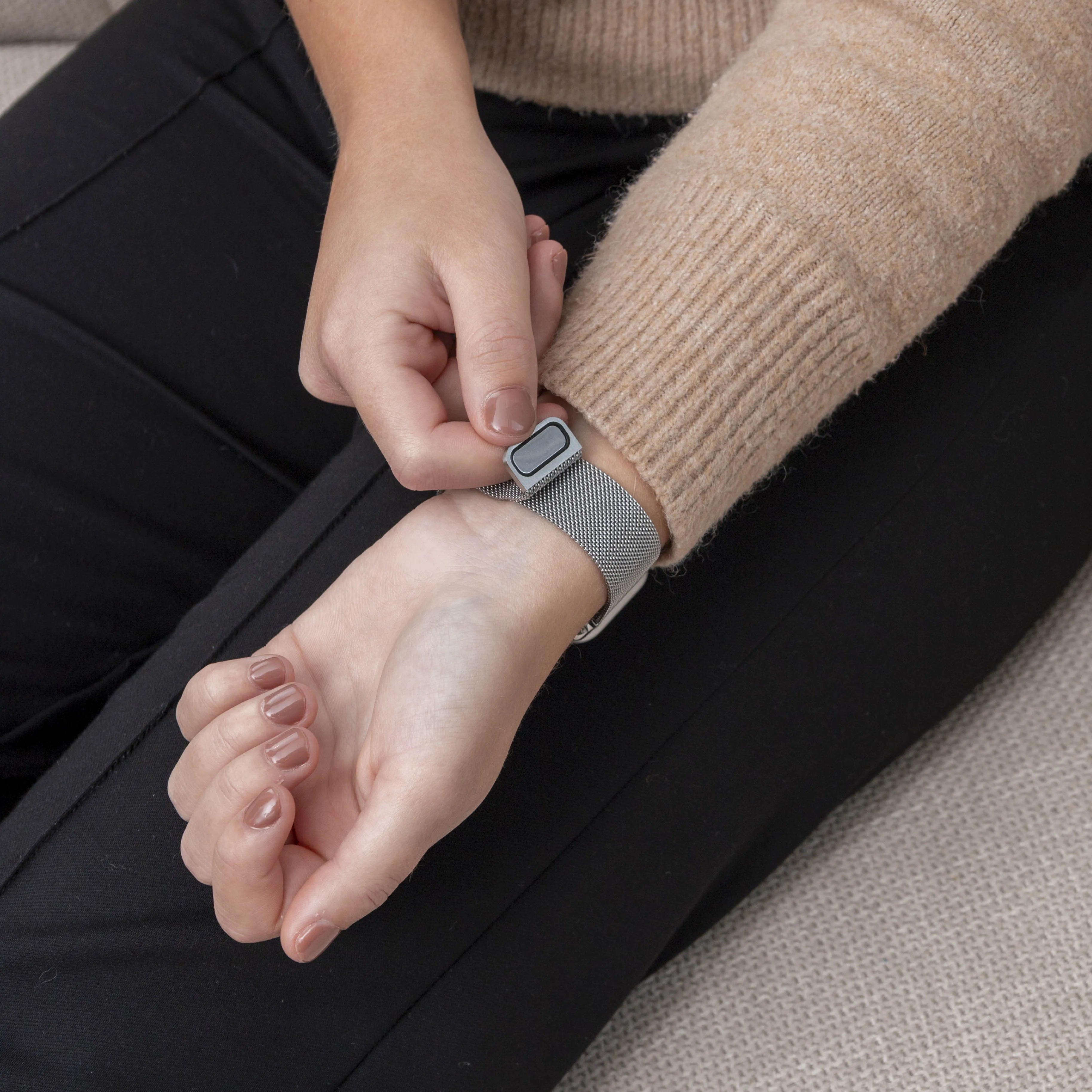 Fitbit Inspire 3 Milanese Strap (Silver)