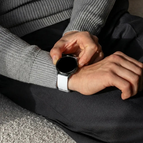 Bandz Garmin Vivoactive 4s Silicone Strap 'Classic' (White)