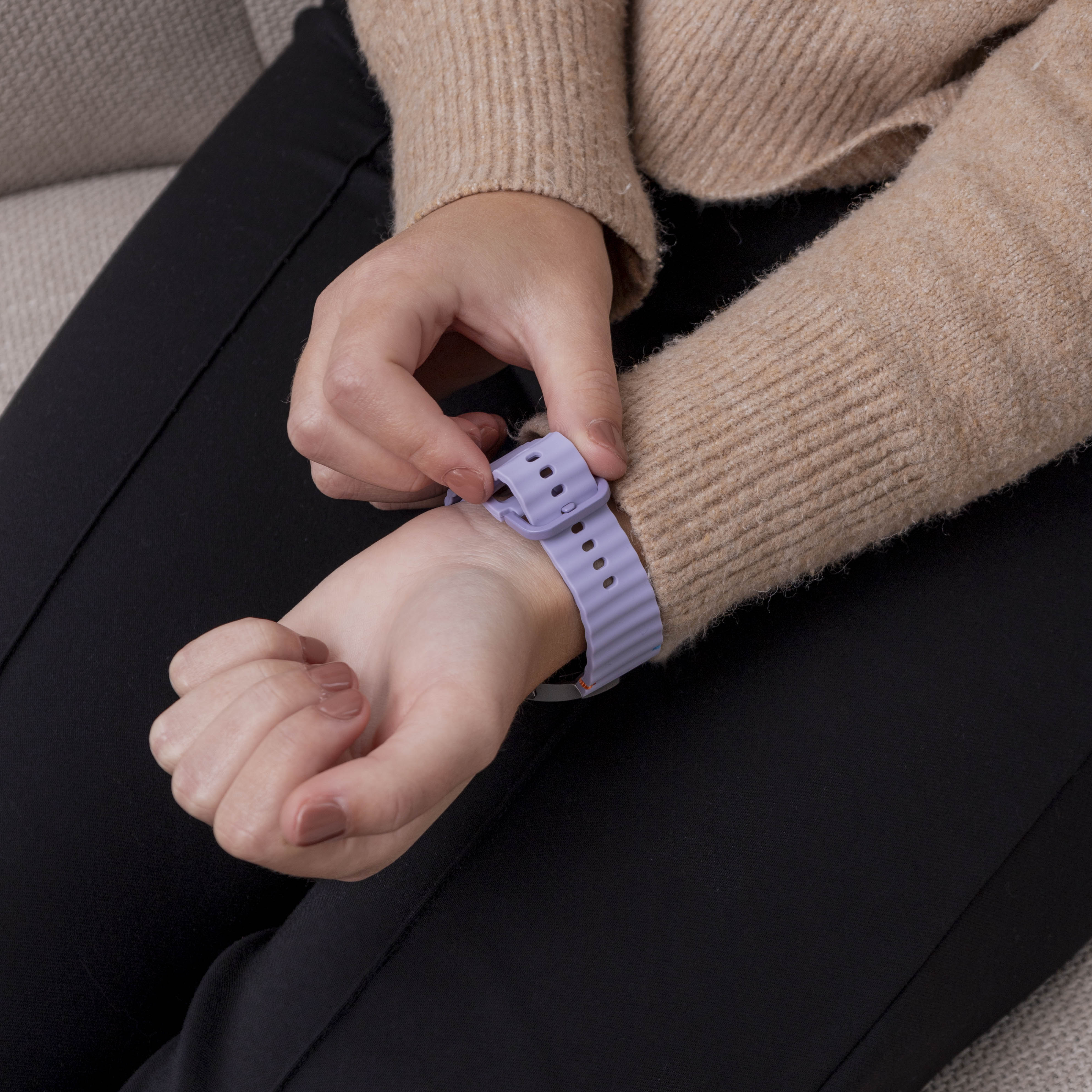 Samsung Galaxy Watch 4 44mm Wave Strap (Light Purple)