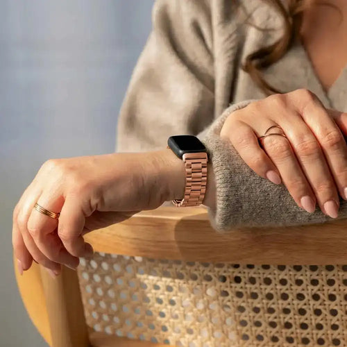 Steel Strap, rose gold, lifestyle photo