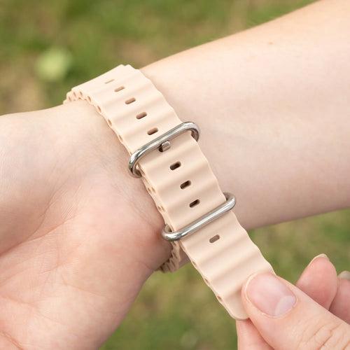 Silicone Ocean Strap, starlight, lifestyle photo