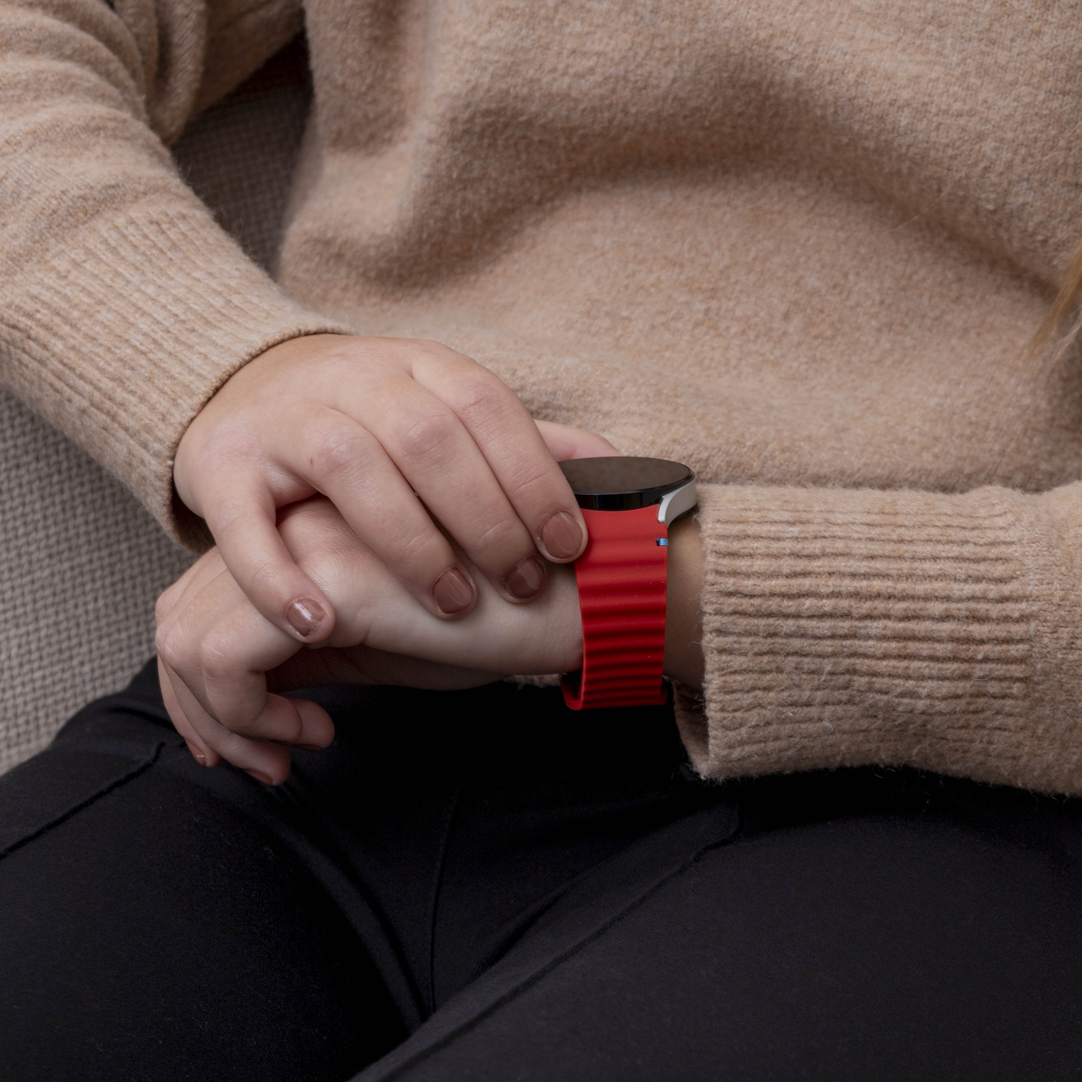 Samsung Galaxy Watch FE Wave Strap (Red)