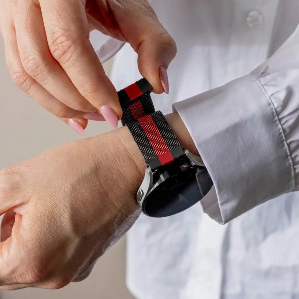 Samsung Galaxy Watch 42mm Milanese Strap (Black/Red)