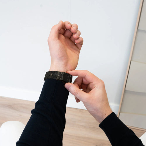 Titanium Strap 'Iron', black, lifestyle photo