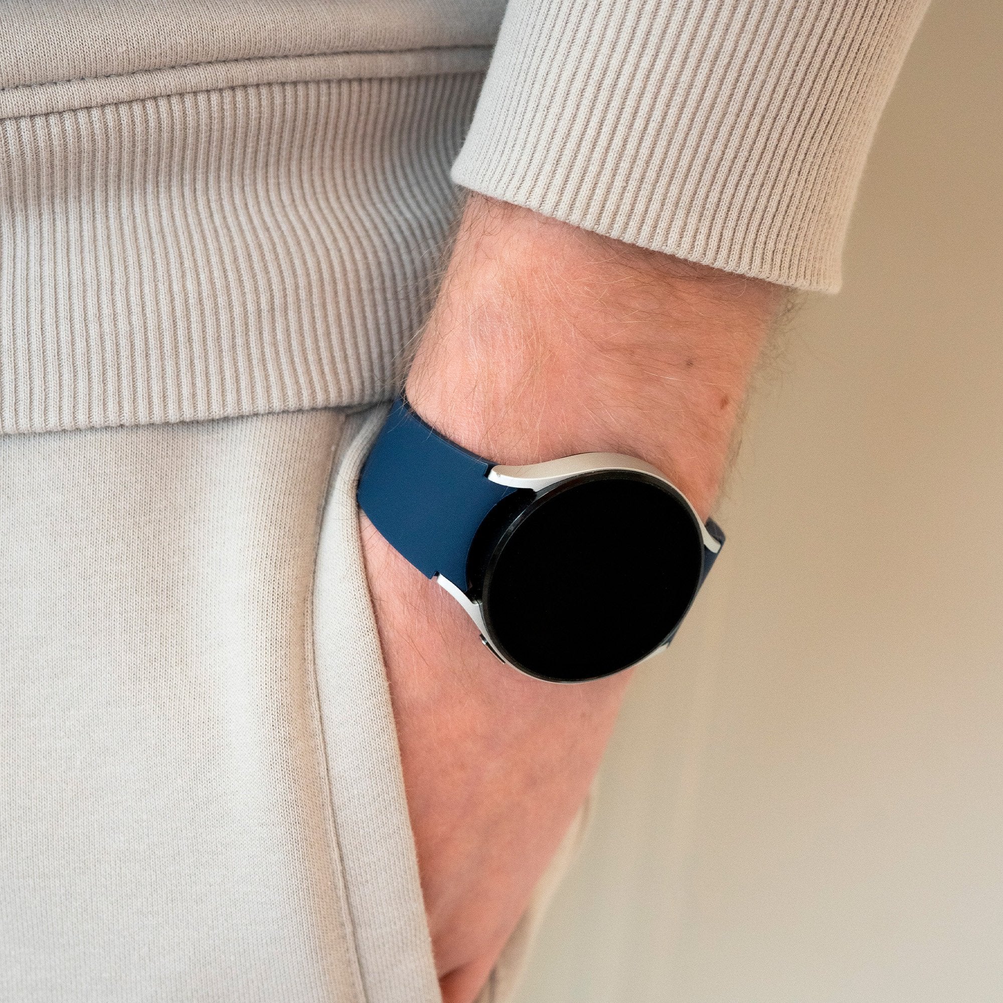 Samsung Galaxy Watch 4 40mm 'One push' Silicone Strap (Dark Blue)