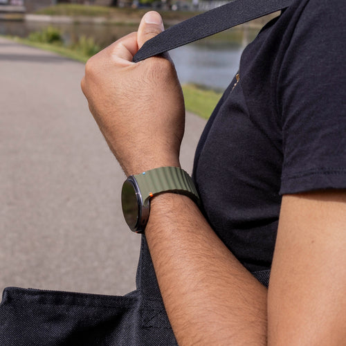 Samsung Galaxy Watch 9 - 40mm Wave Silicone Strap (Army Green)
