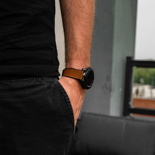 D-Buckle Leather Strap, brown, lifestyle photo