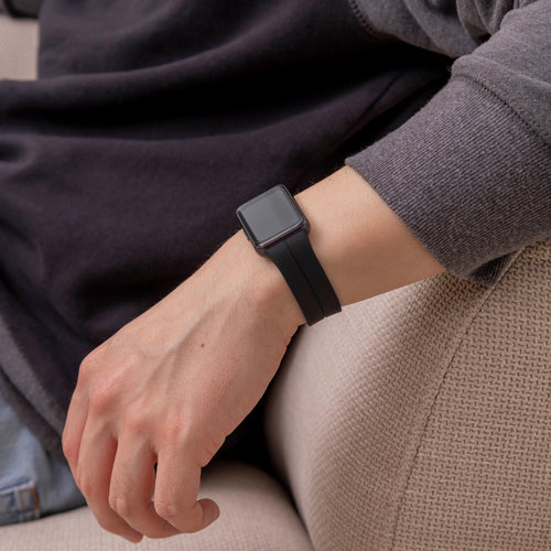 Samsung Galaxy Fit 3 D-buckle Silicone Strap (Black)