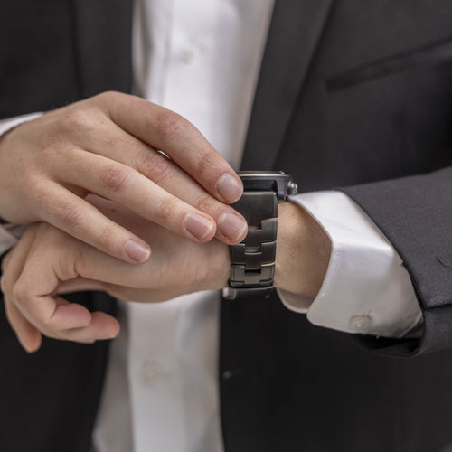 Garmin Fenix E Titanium Strap (Graphite)